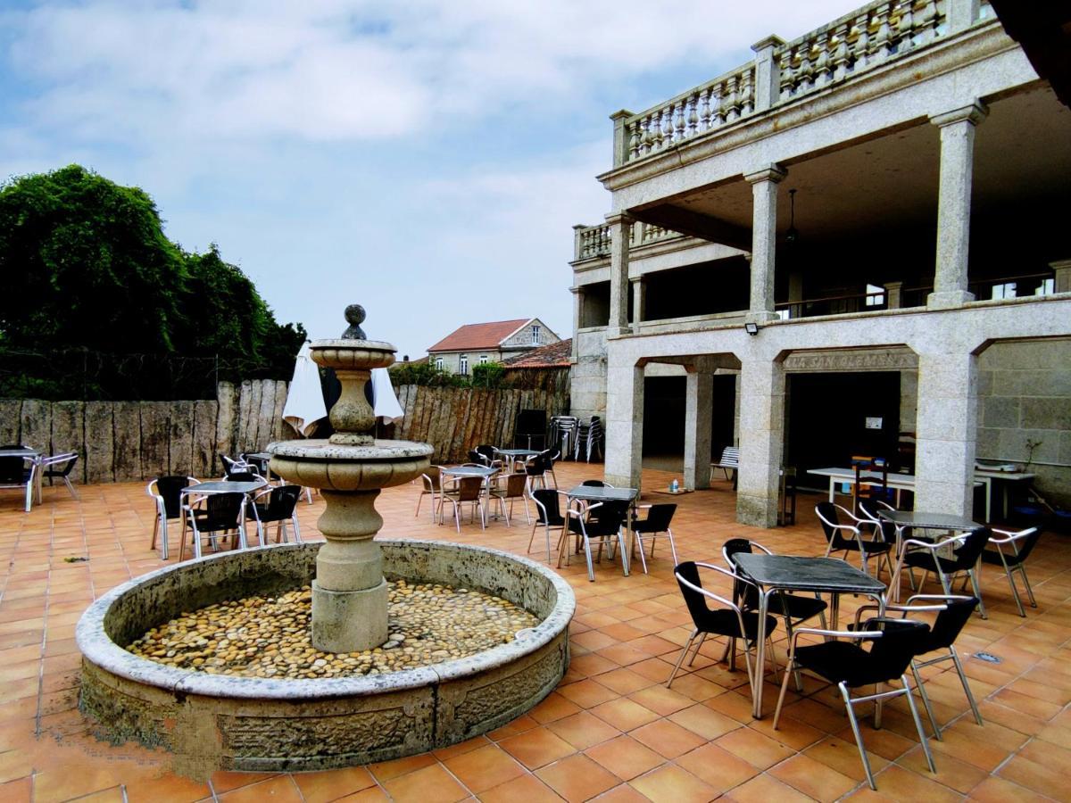 Albergue Villa San Clemente Tui Buitenkant foto