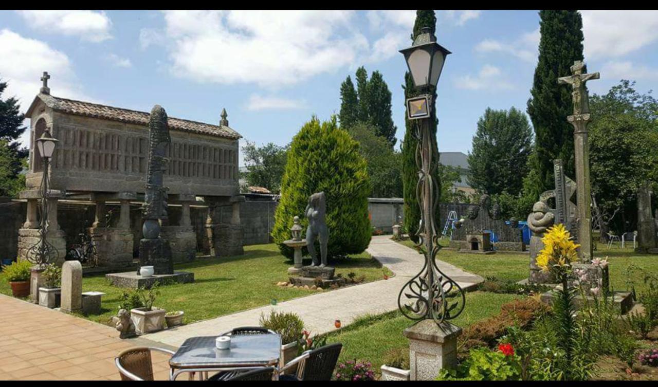 Albergue Villa San Clemente Tui Buitenkant foto