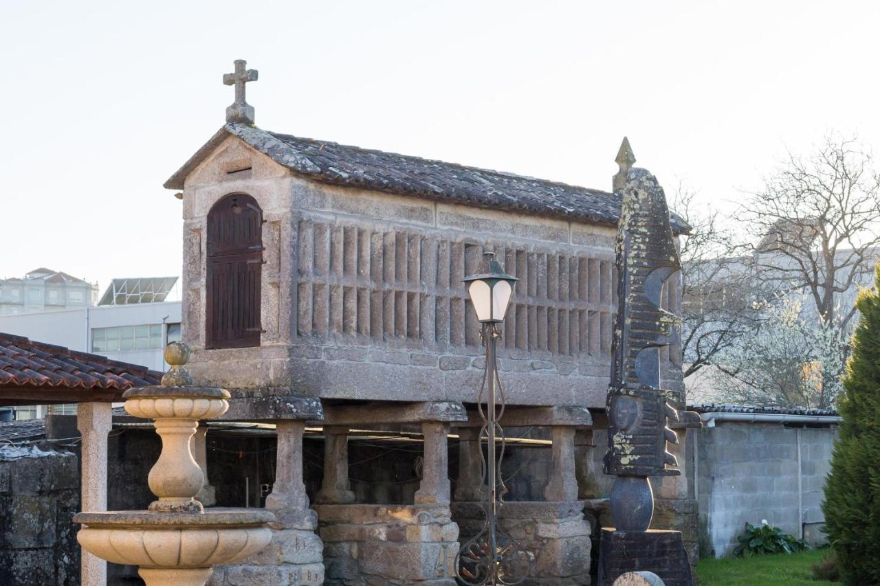 Albergue Villa San Clemente Tui Buitenkant foto